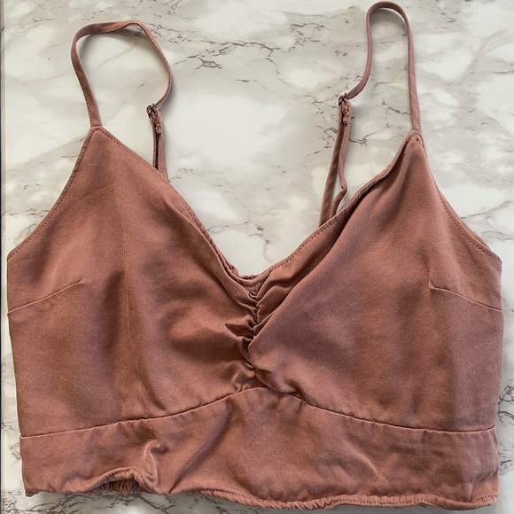 Abercrombie & Fitch V-Neck Cropped Tank Top in Dusty Rose Medium - Picture 1 of 5